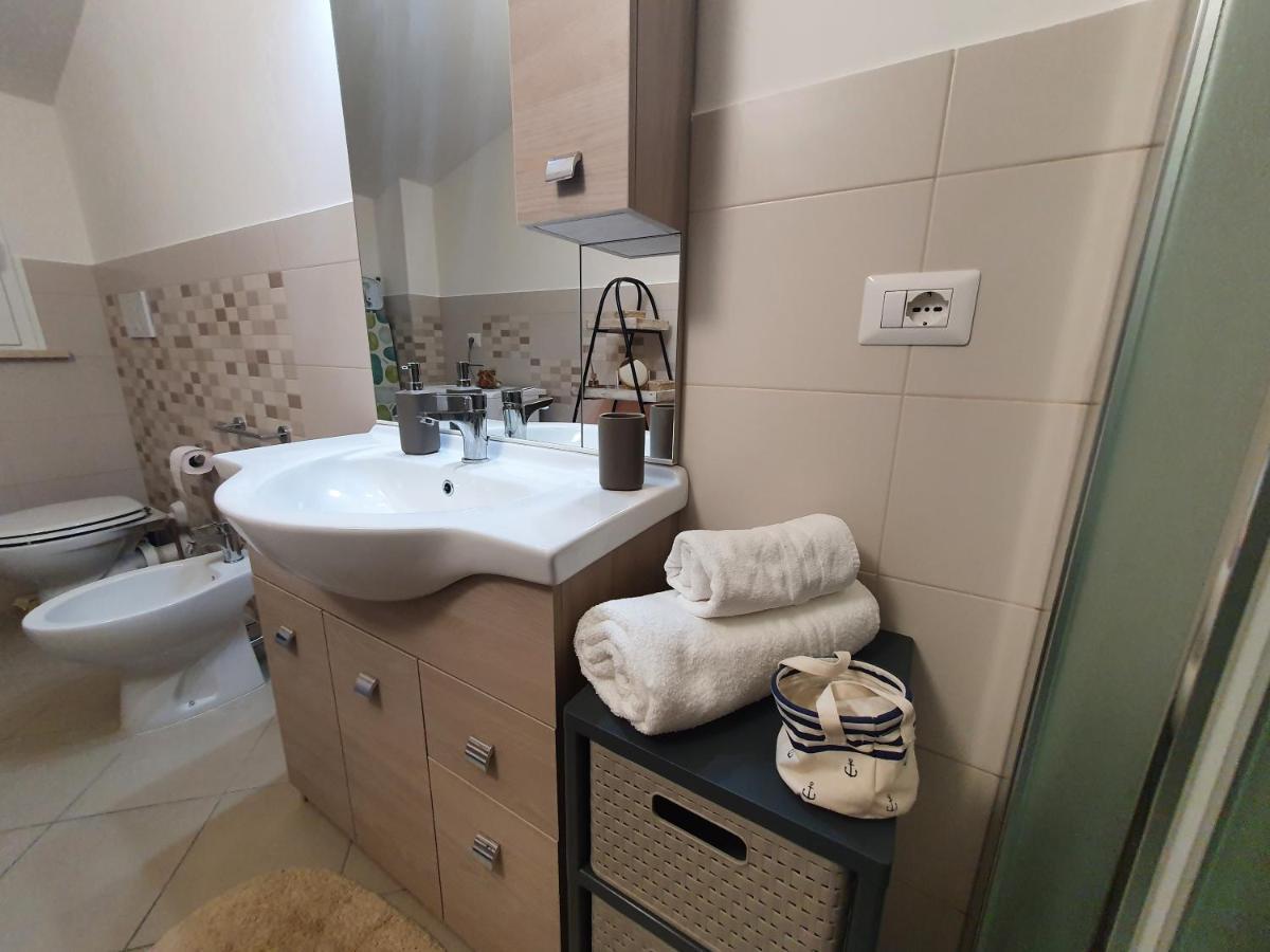 Bella Alba Apartment On The Beach Alba Adriatica Bagian luar foto