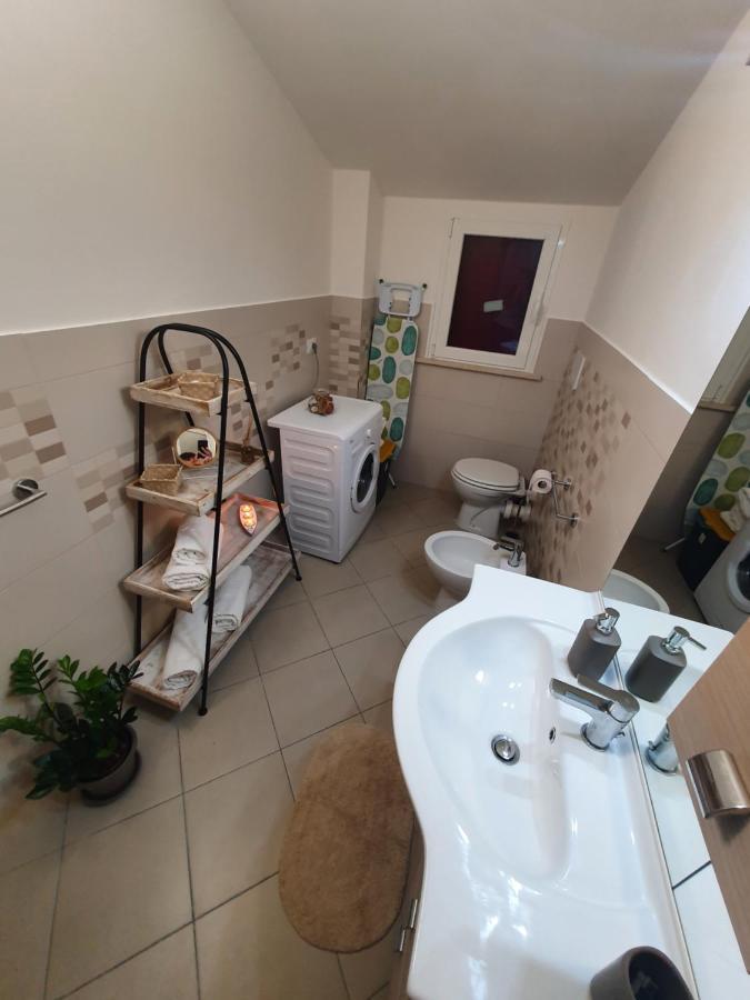 Bella Alba Apartment On The Beach Alba Adriatica Bagian luar foto