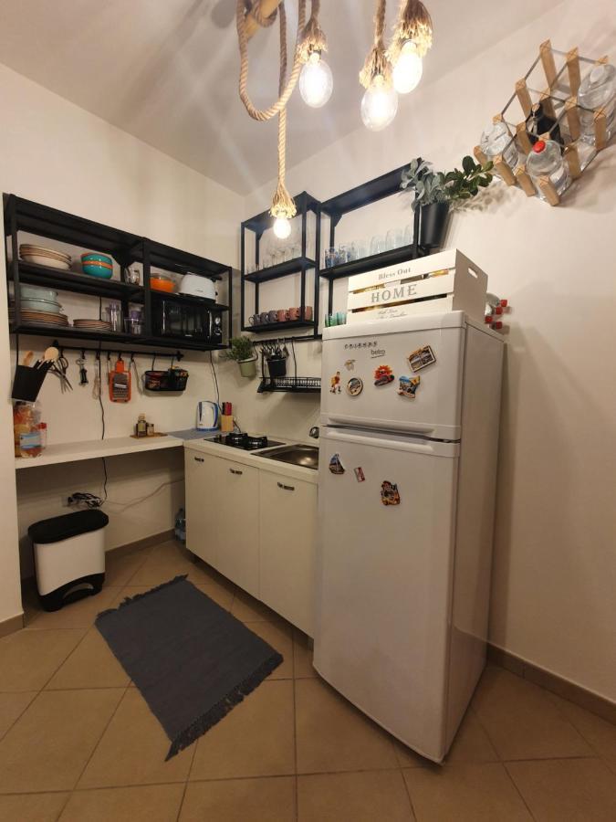 Bella Alba Apartment On The Beach Alba Adriatica Bagian luar foto